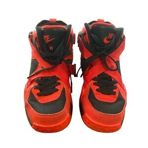 Men’s Nike Air Raid Red and Black Sneakers Size 9.5 642330-600
